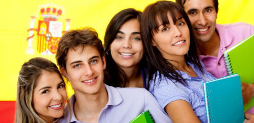 Escolas de todo país poderão ganhar prêmio por lecionarem a língua espanhola