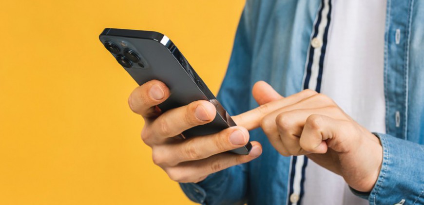 Entenda se é possível fazer a declaração do IR pelo celular